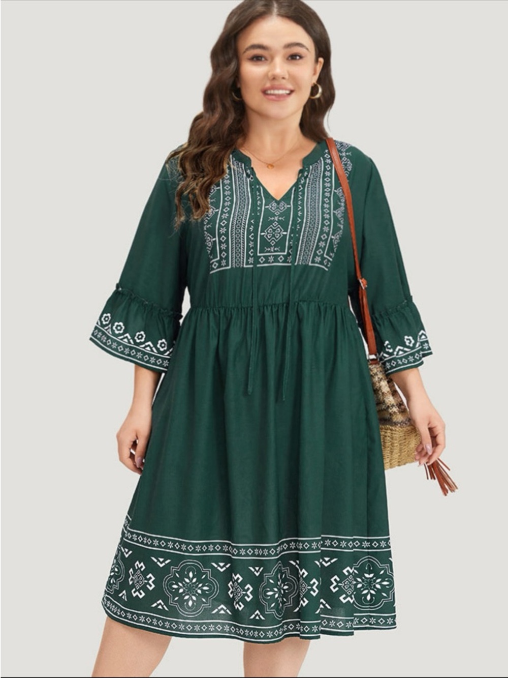 BloomChic Dark Green Embroidered Midi Dress